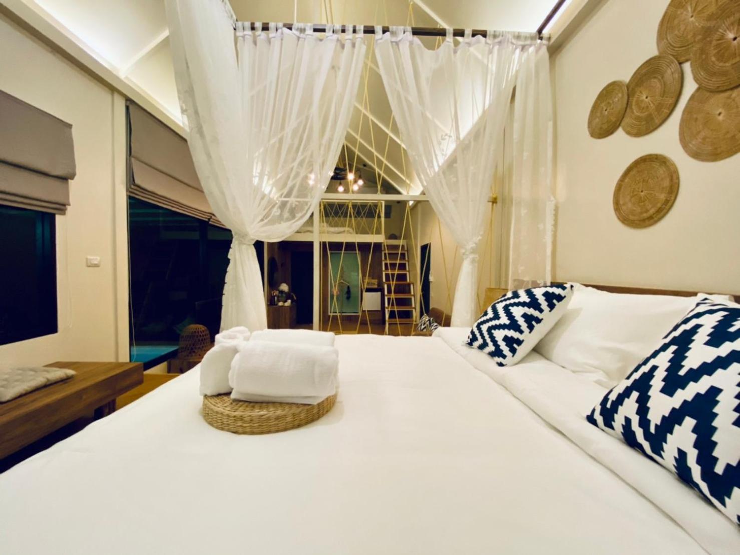 Baan Nai Baan Nok Resort Nakhon Nayok Exterior photo
