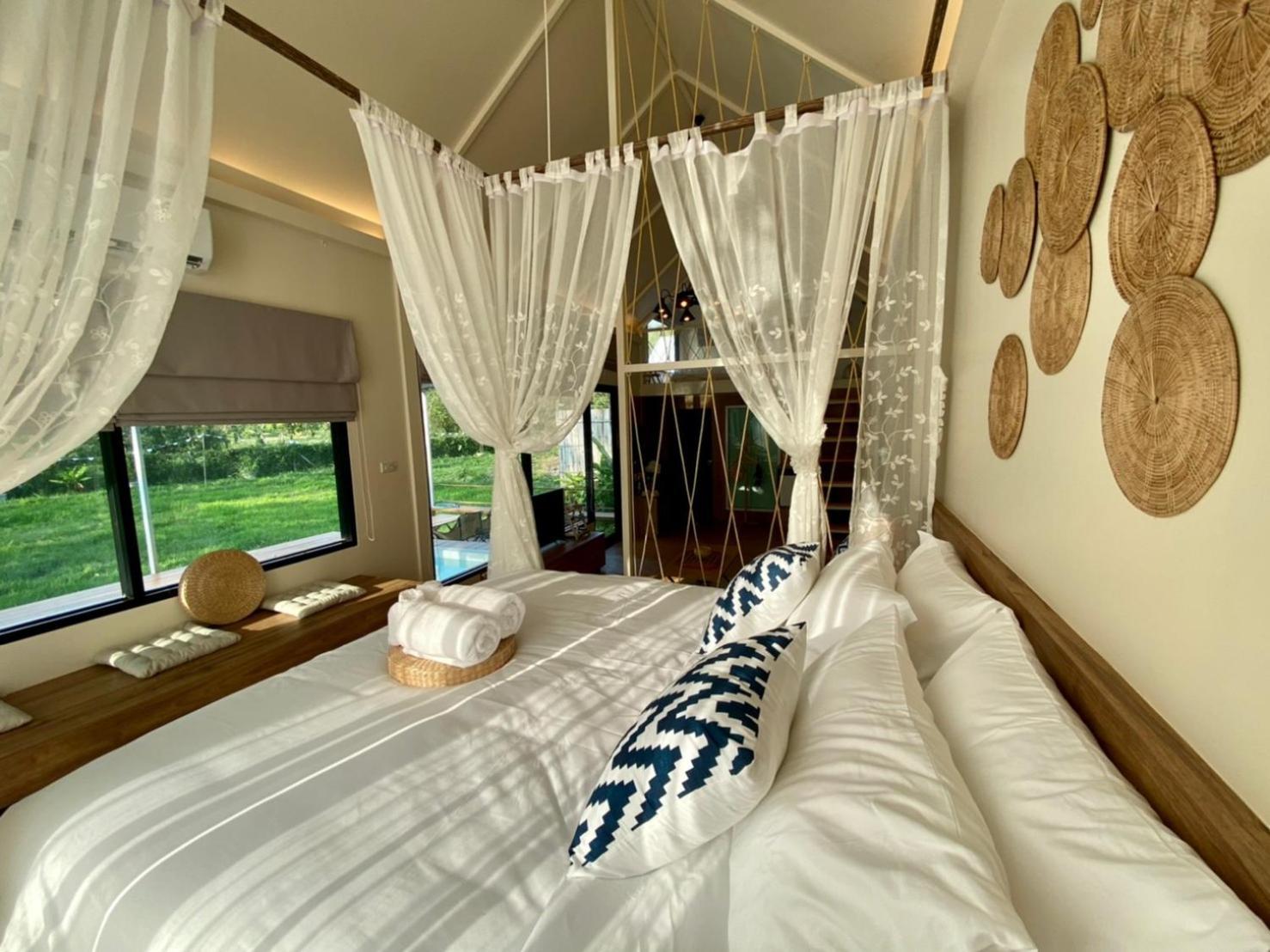Baan Nai Baan Nok Resort Nakhon Nayok Exterior photo
